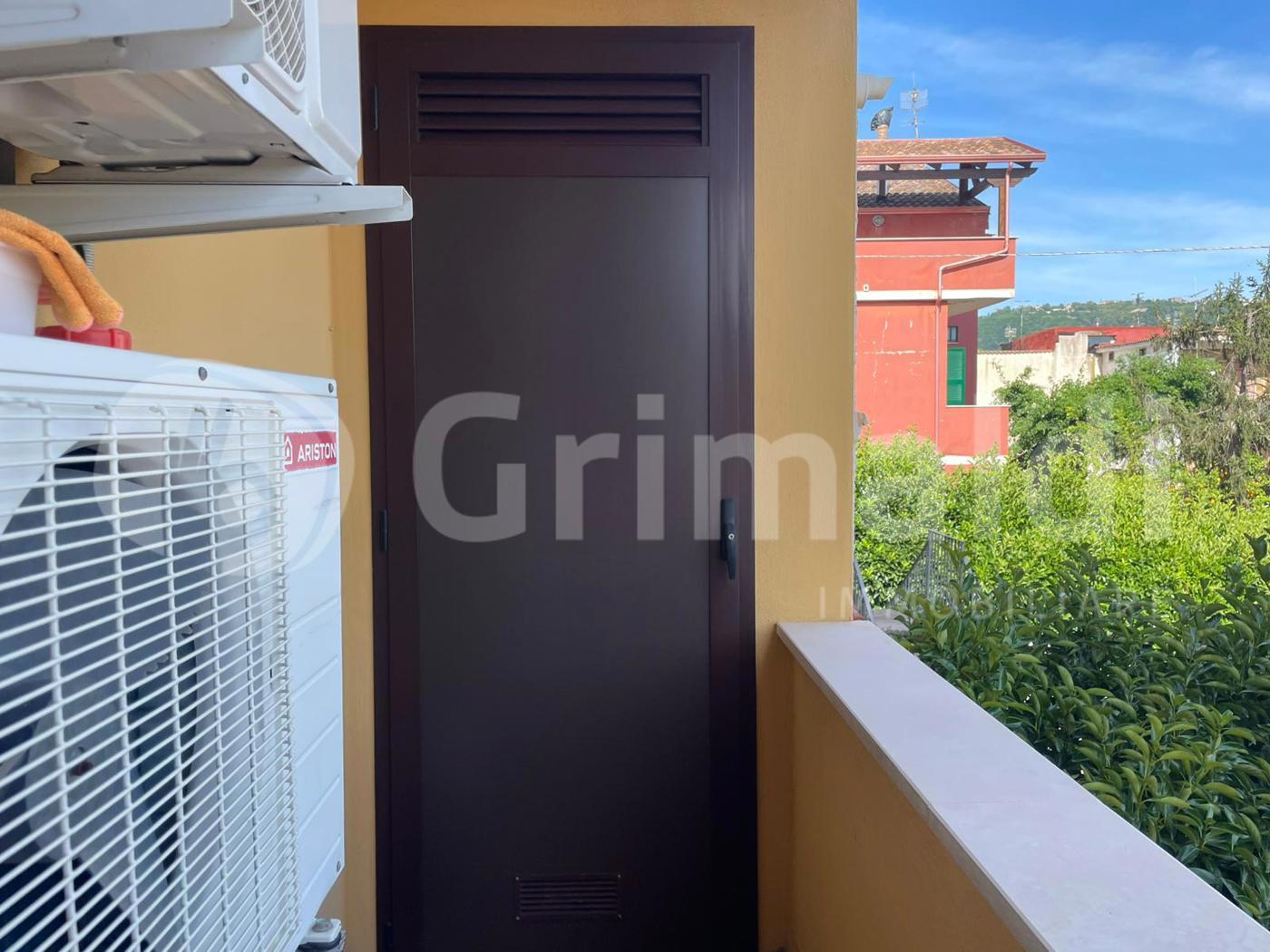 Trilocale in affitto a Quarto