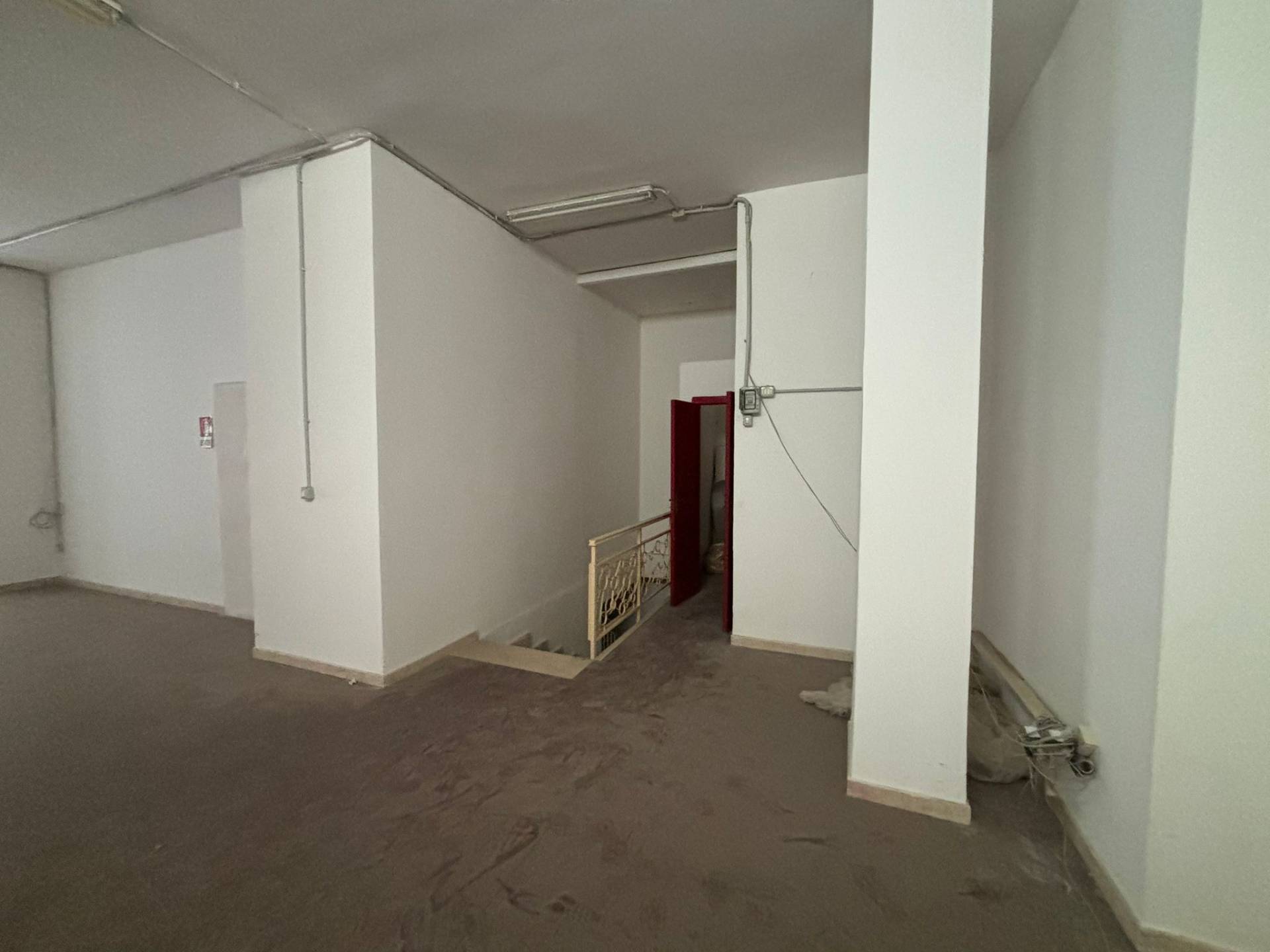 Locale commerciale in affitto a Massafra, Centro