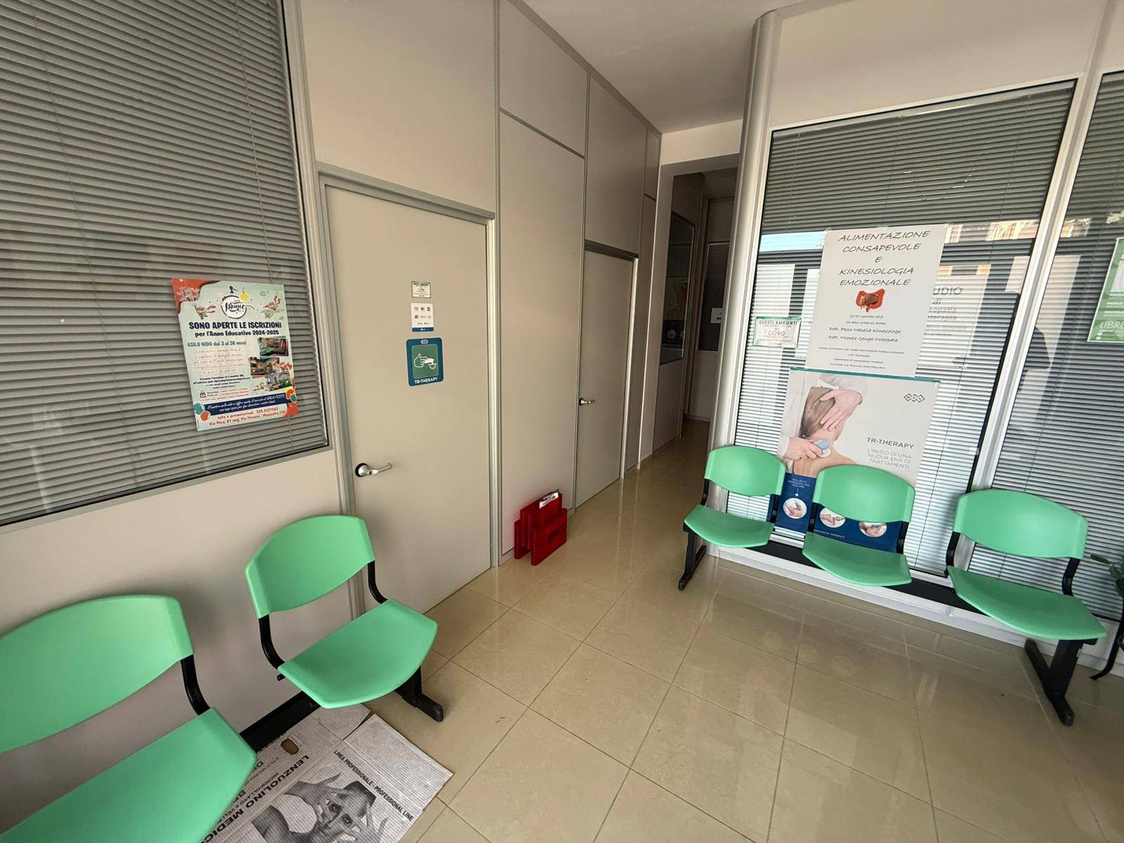 Locale commerciale in vendita a Massafra, Centro