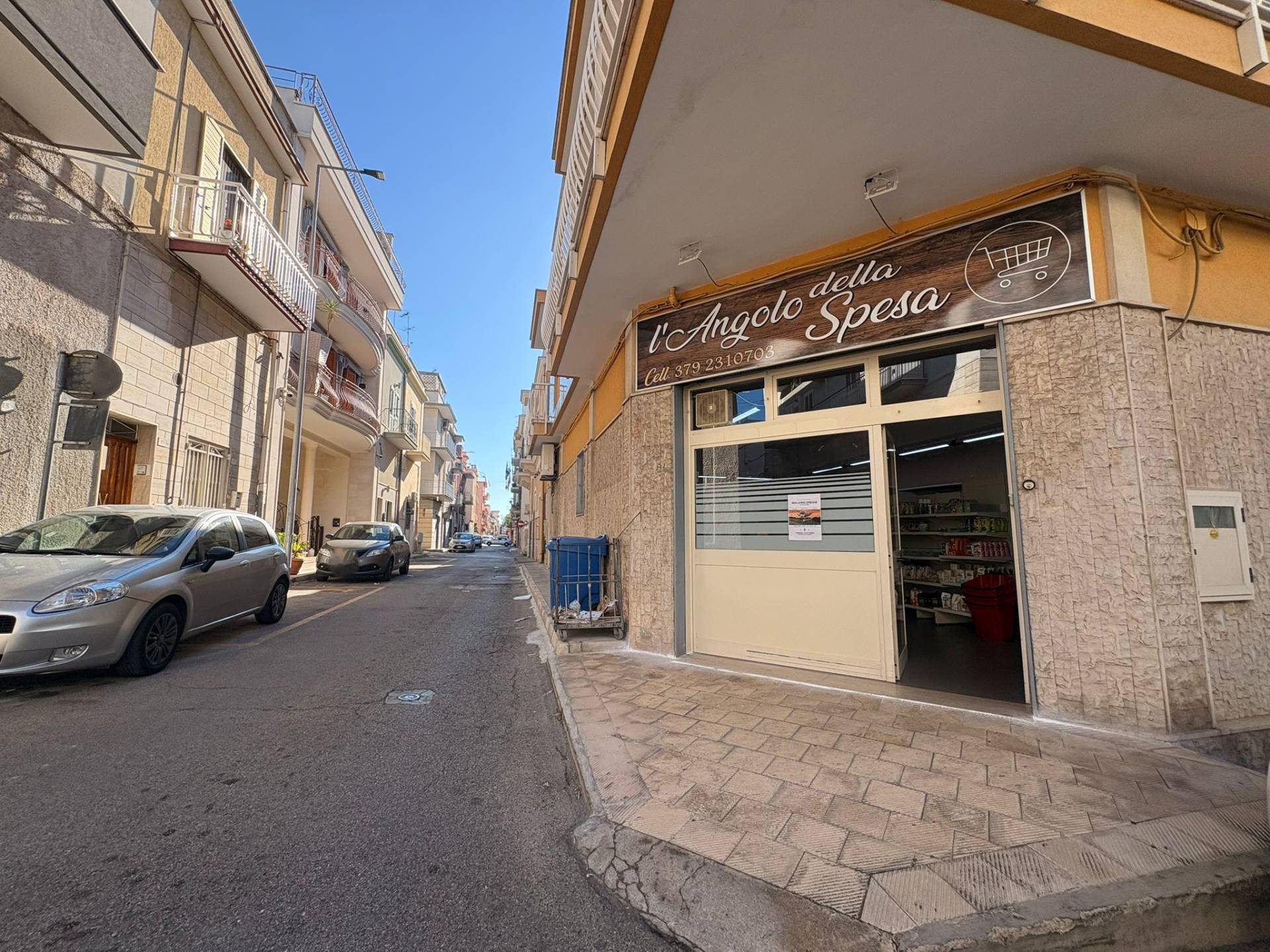 Attivit commerciale in vendita a Massafra, Centro