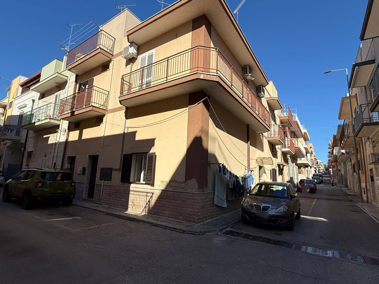 Stabile in vendita a Massafra, Centro