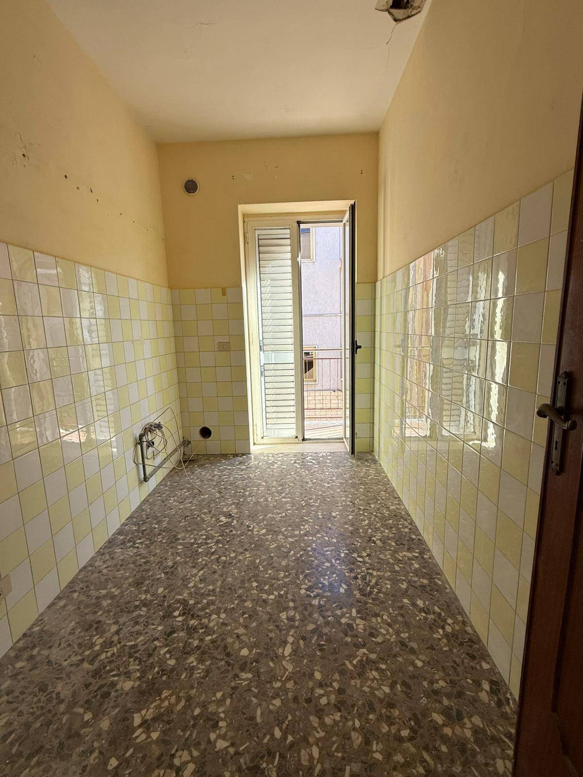 Stabile in vendita a Massafra, Centro