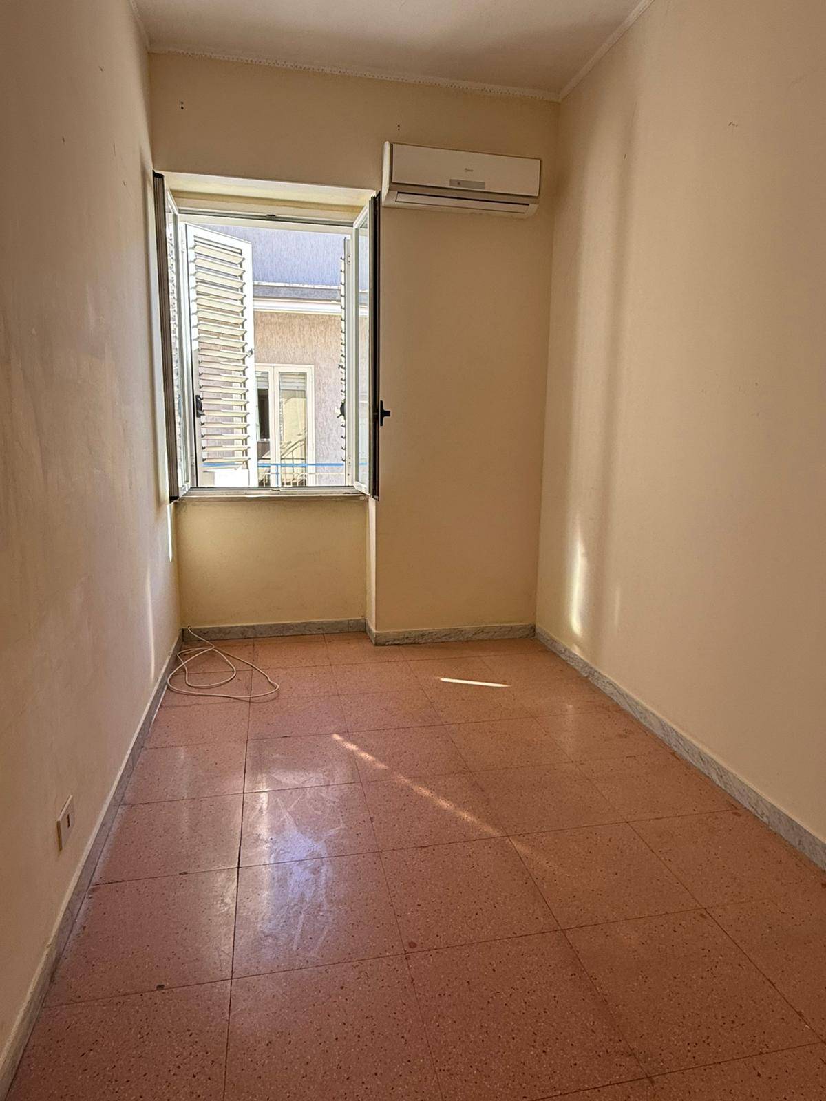 Stabile in vendita a Massafra, Centro