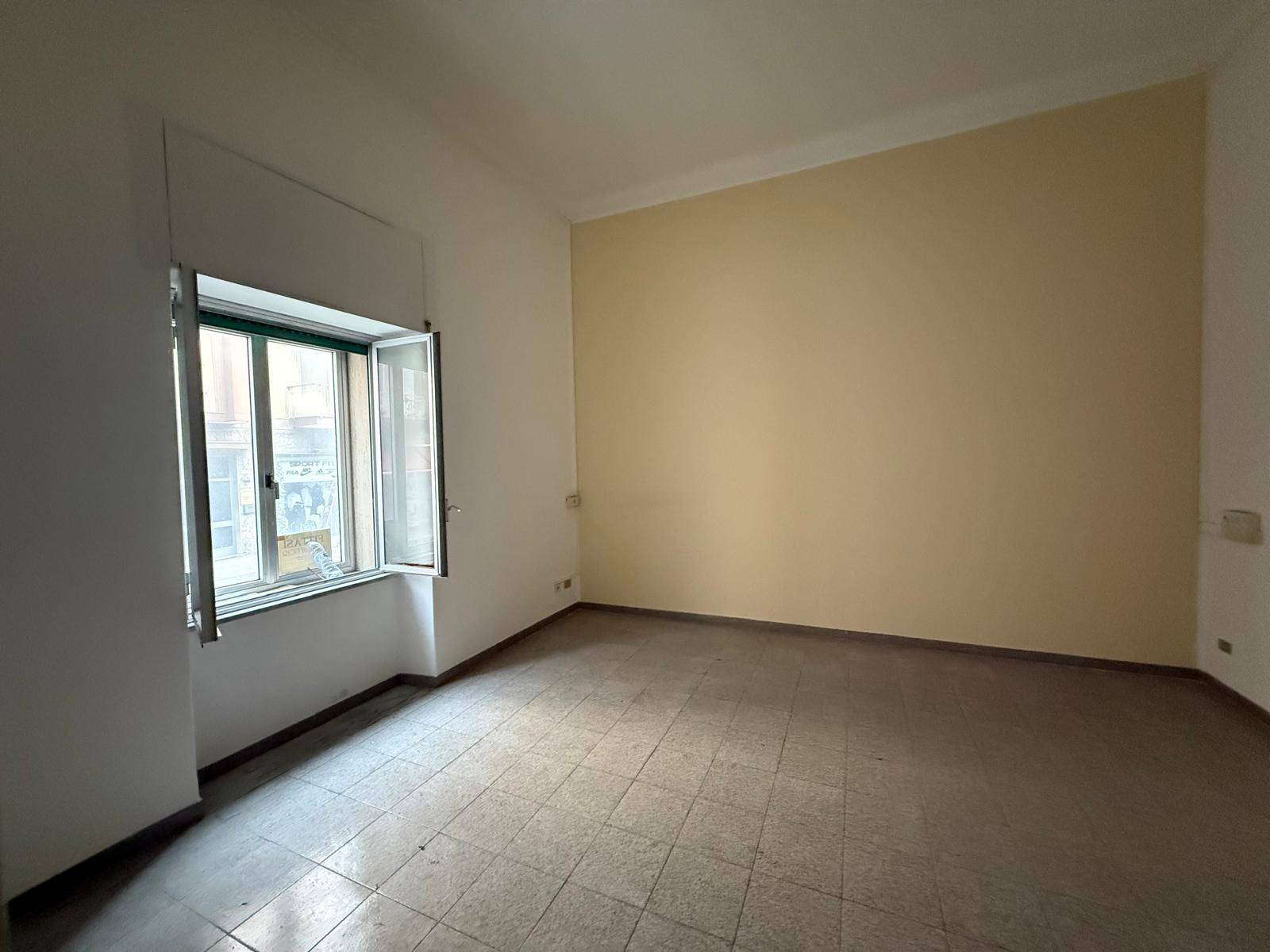 STUDIO/UFFICIO in affitto a Massafra, San Francesco