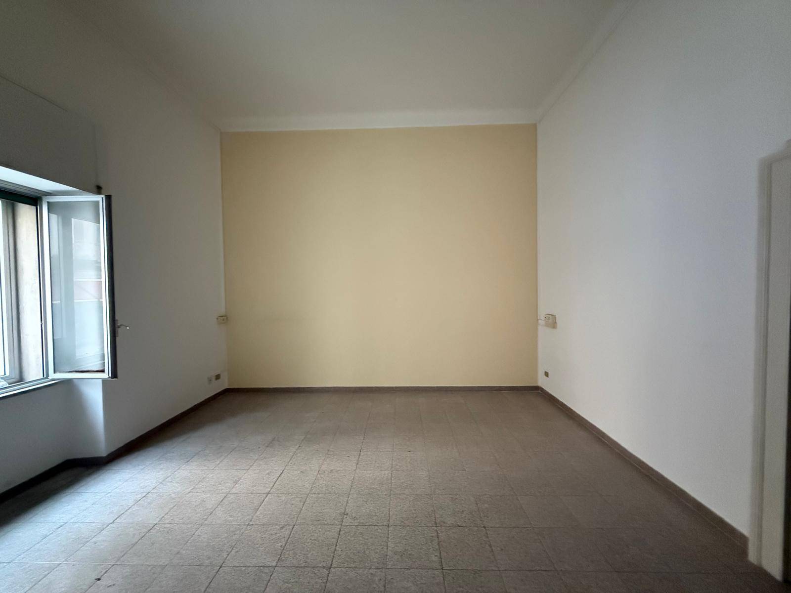 STUDIO/UFFICIO in affitto a Massafra, San Francesco