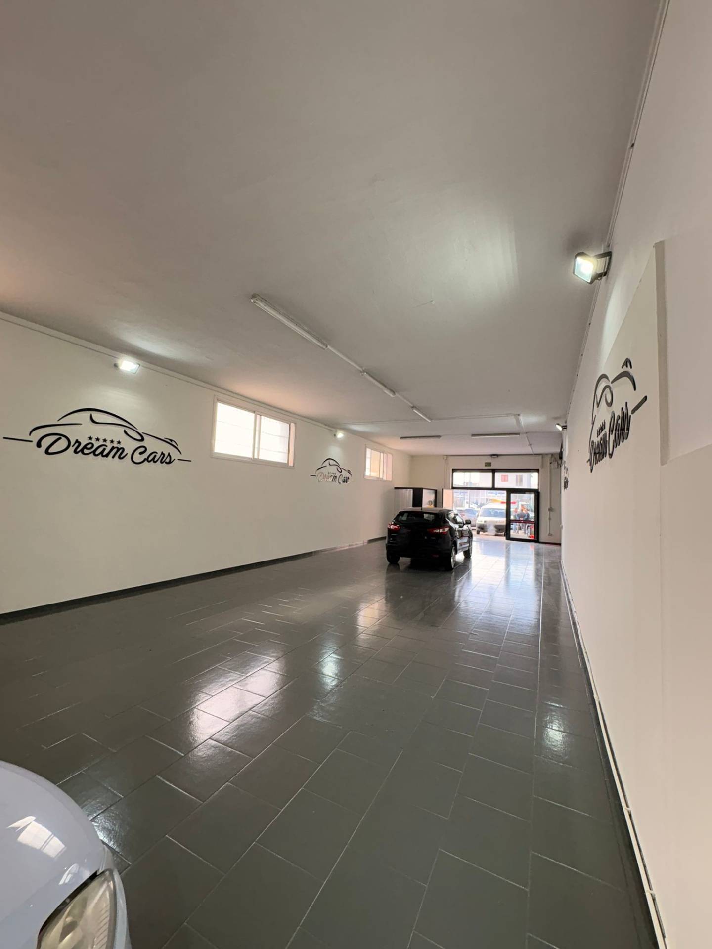 Commerciale in vendita a Massafra, zona s.s.appia