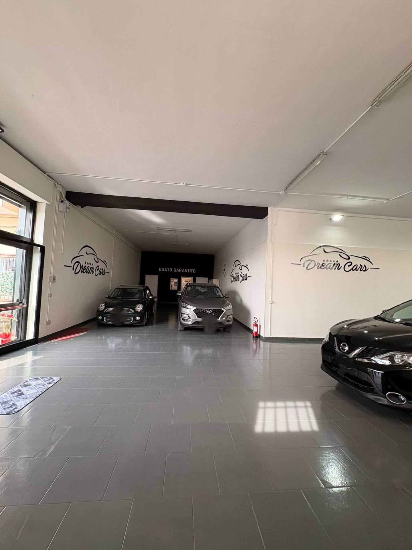 Commerciale in vendita a Massafra, zona s.s.appia