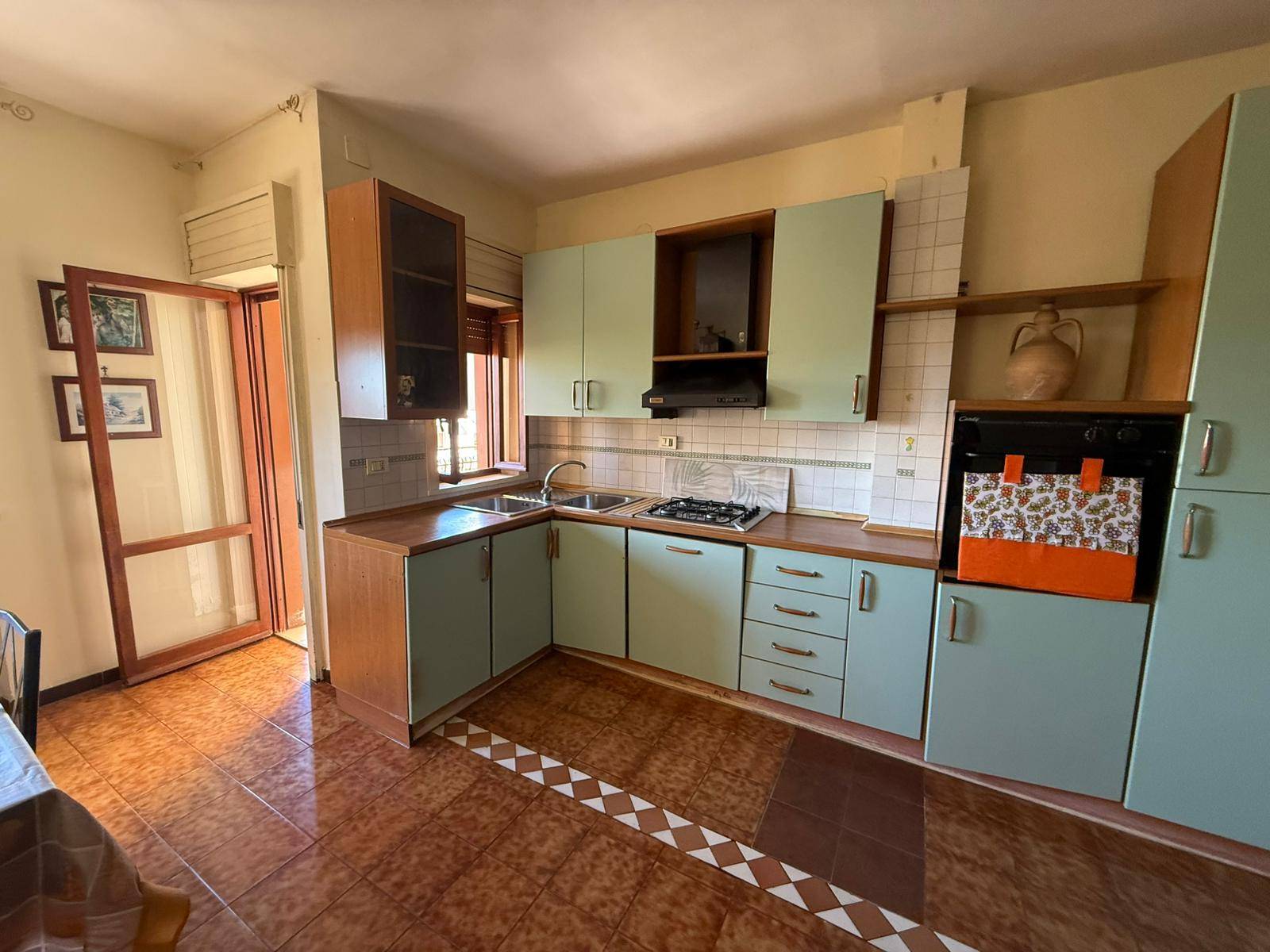 Appartamento in vendita a Massafra, Centro