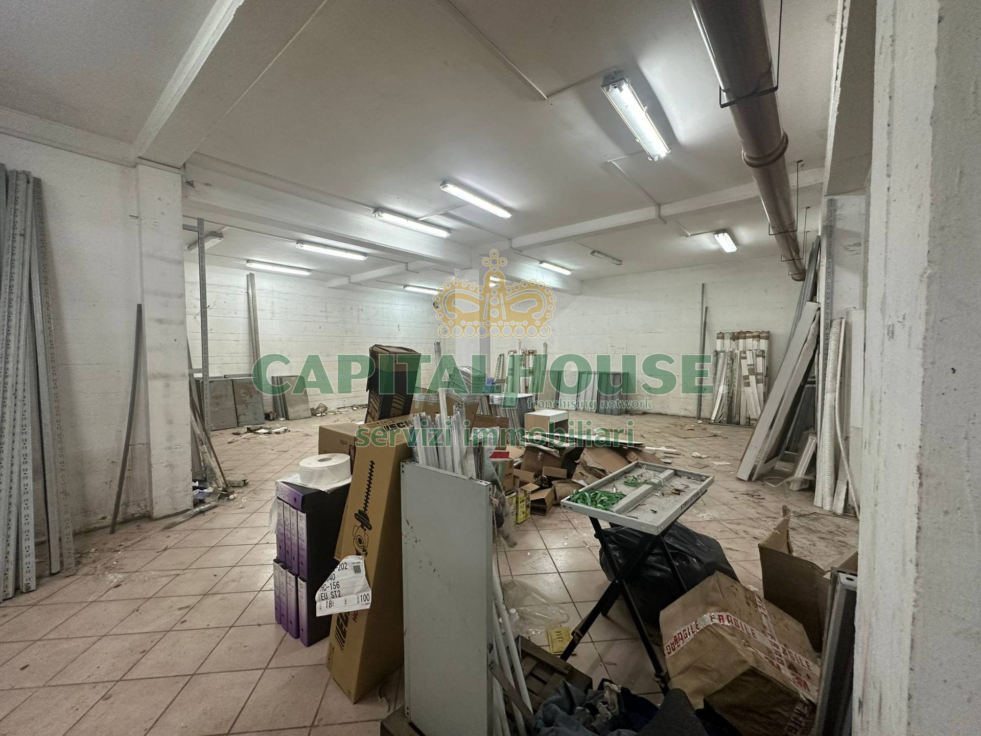 Commerciale in affitto a Mercogliano