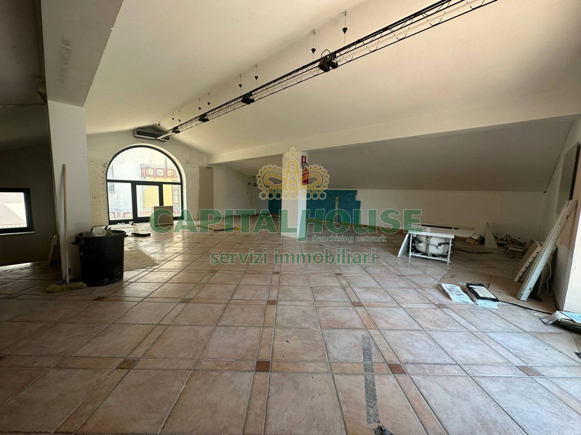 Commerciale in affitto a Mercogliano