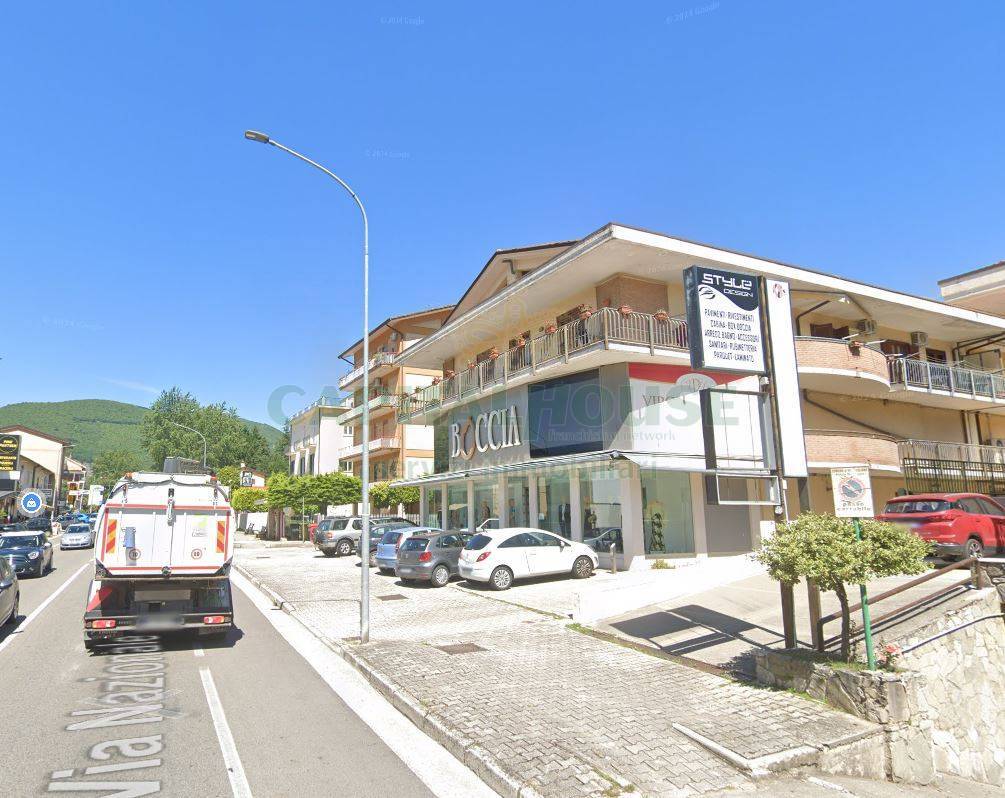 Commerciale in affitto a Mercogliano, Torrette
