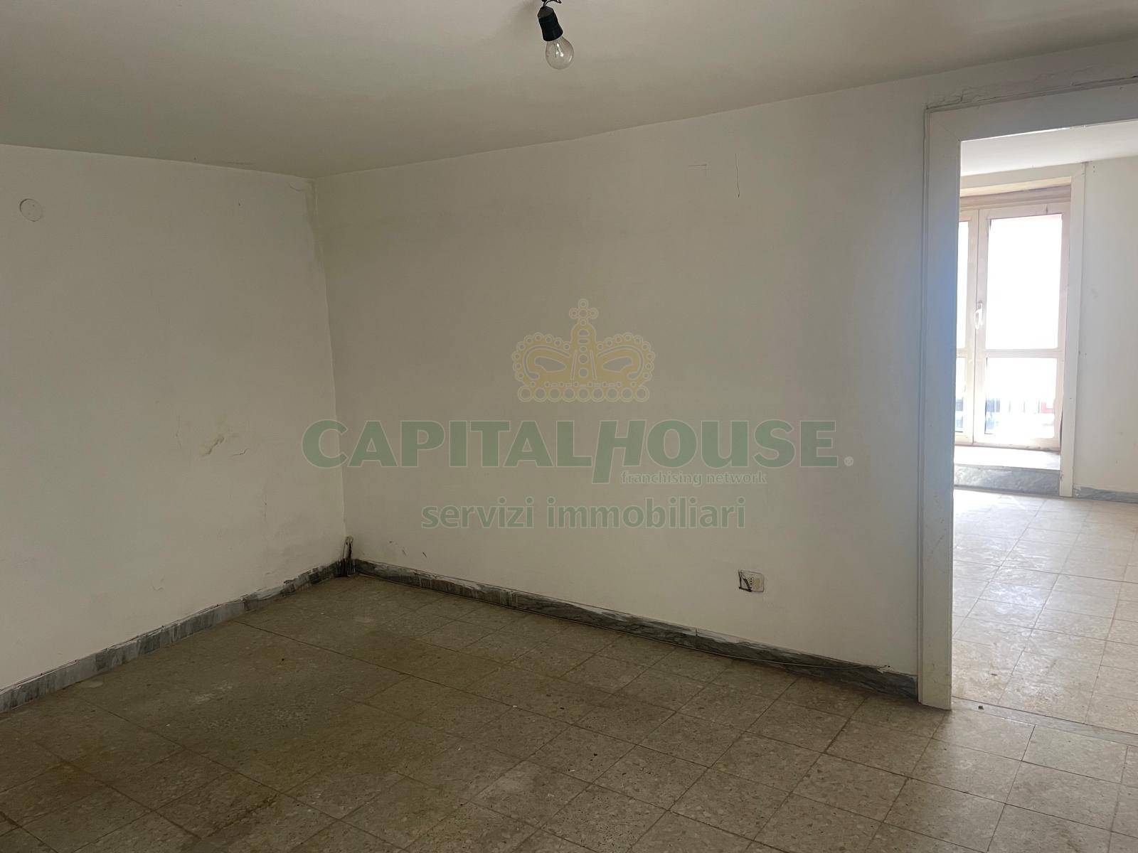 S.Indipendente in vendita a Summonte