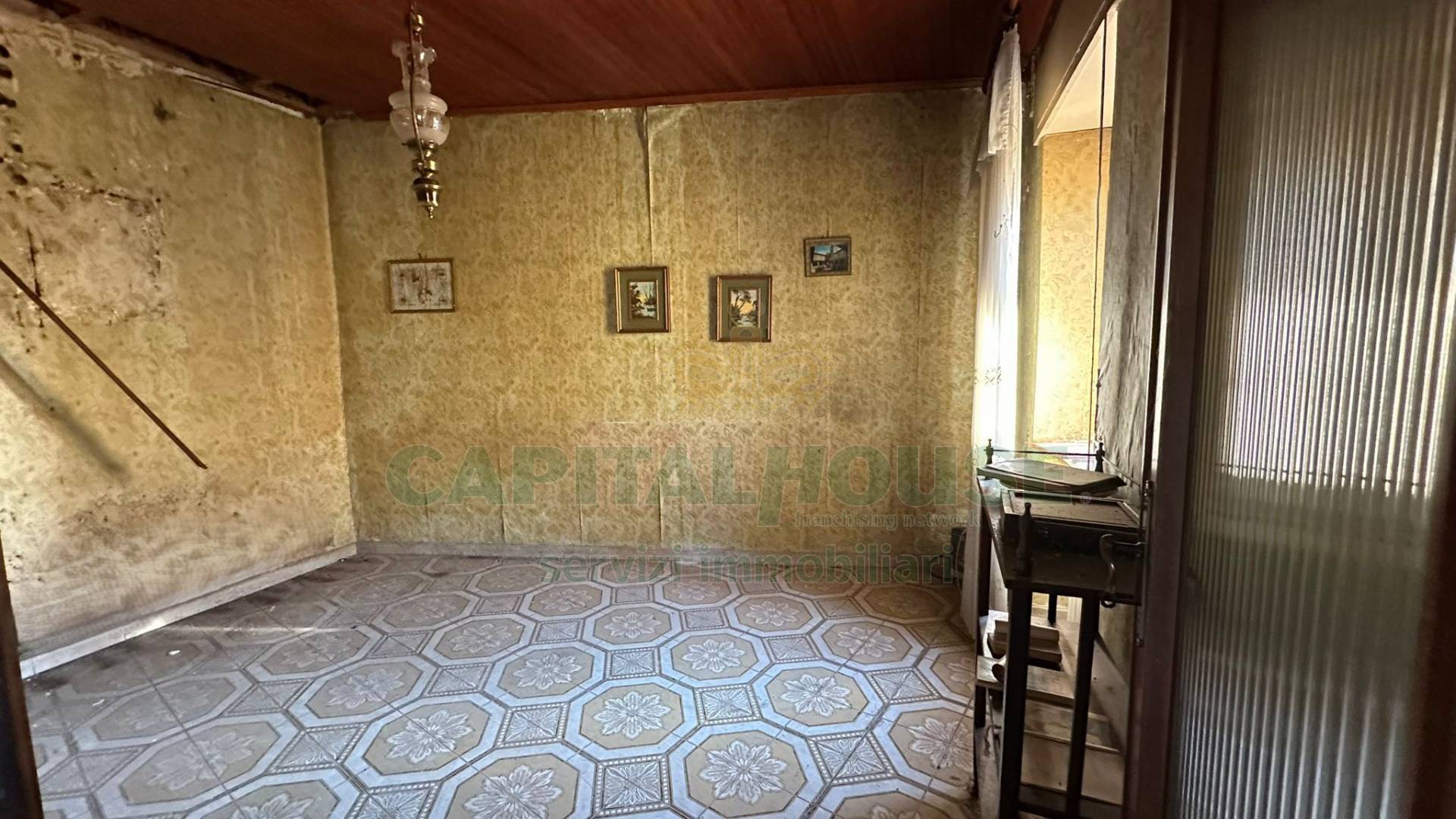 S.Indipendente in vendita a Summonte