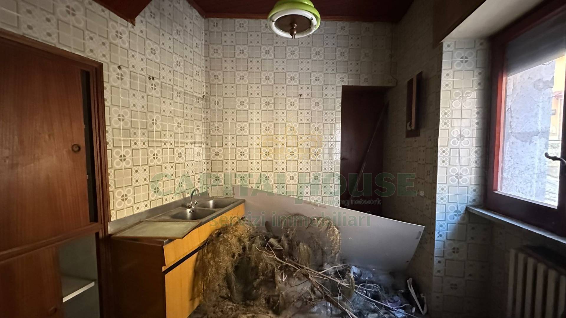 S.Indipendente in vendita a Summonte