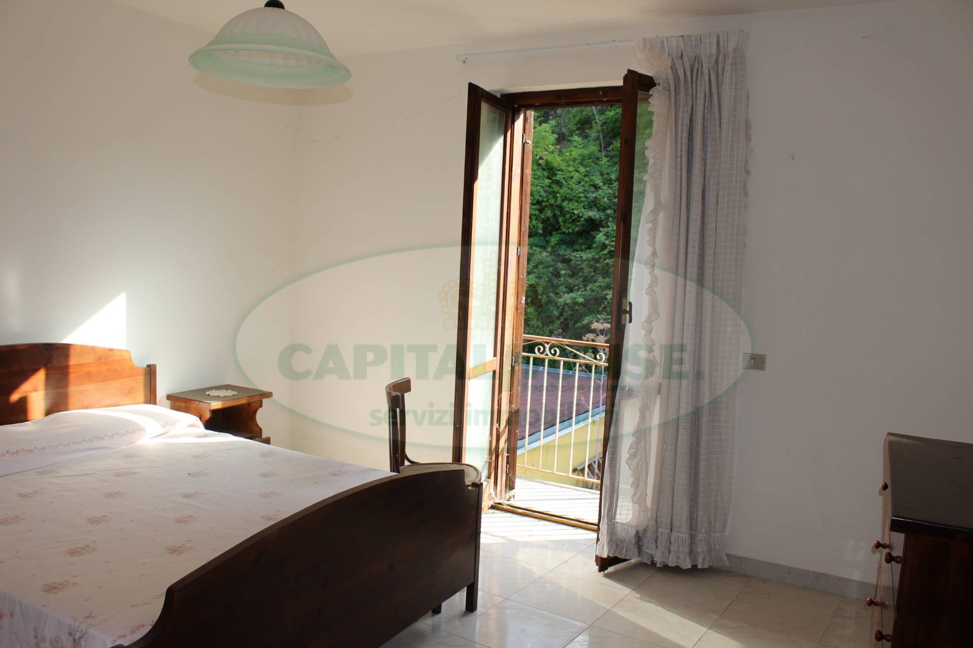 S.Indipendente in vendita a Pietrastornina