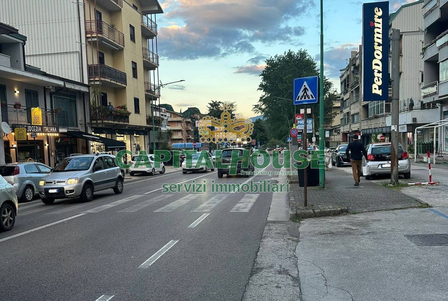 Commerciale in affitto a Mercogliano