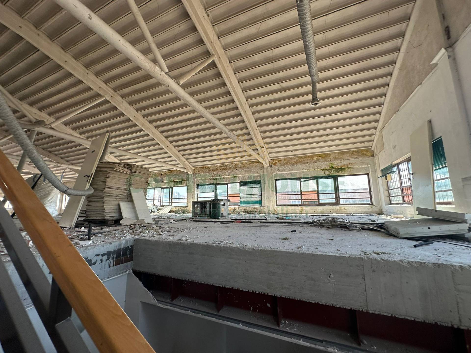 Capannone in vendita a Roma