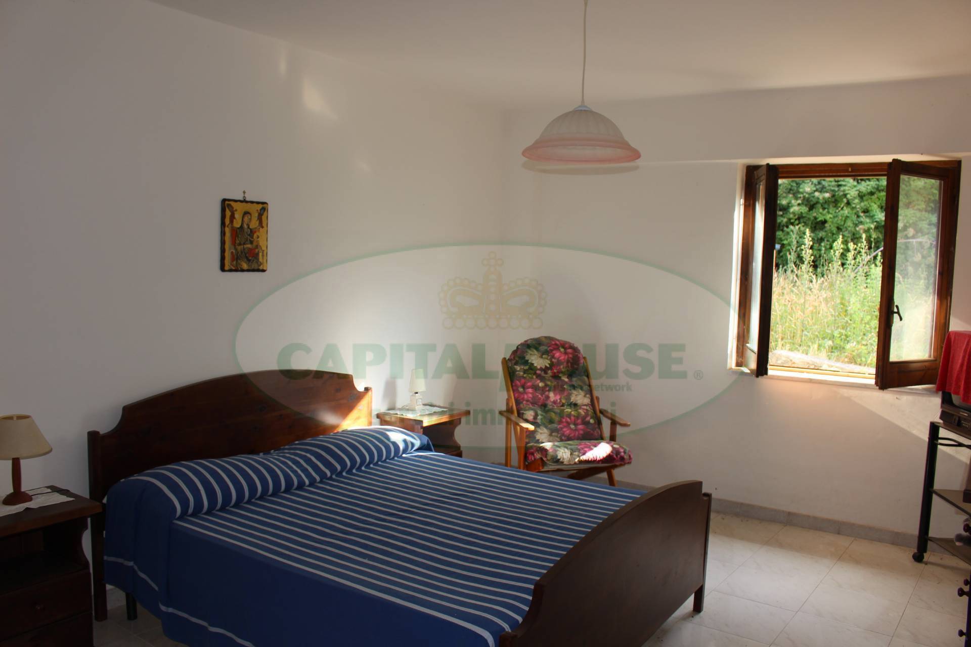 S.Indipendente in vendita a Pietrastornina