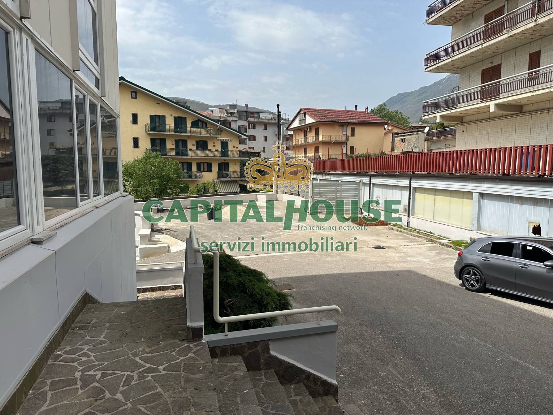 Commerciale in affitto a Mercogliano