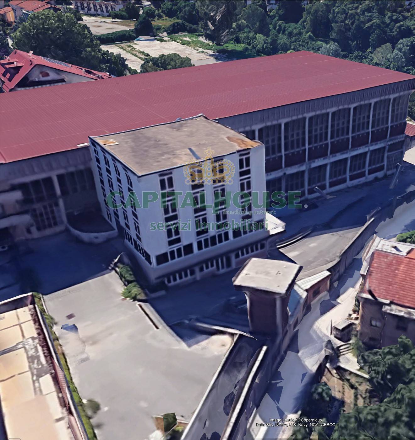 Commerciale in affitto a Mercogliano