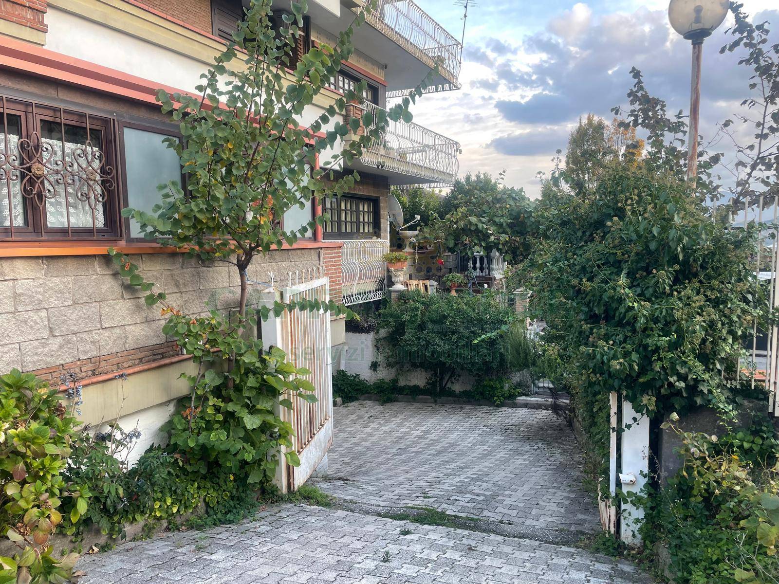 Box o garage in vendita a Mercogliano