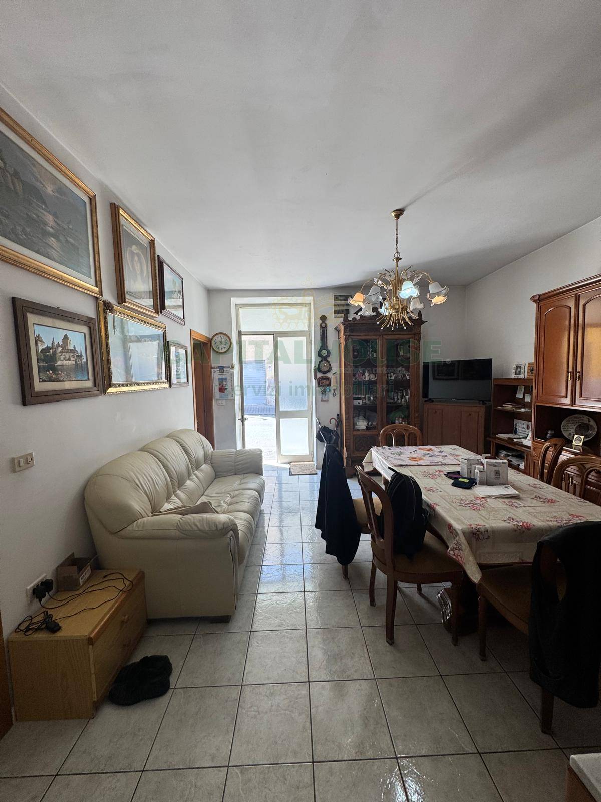 S.Indipendente in vendita a Altavilla Irpina
