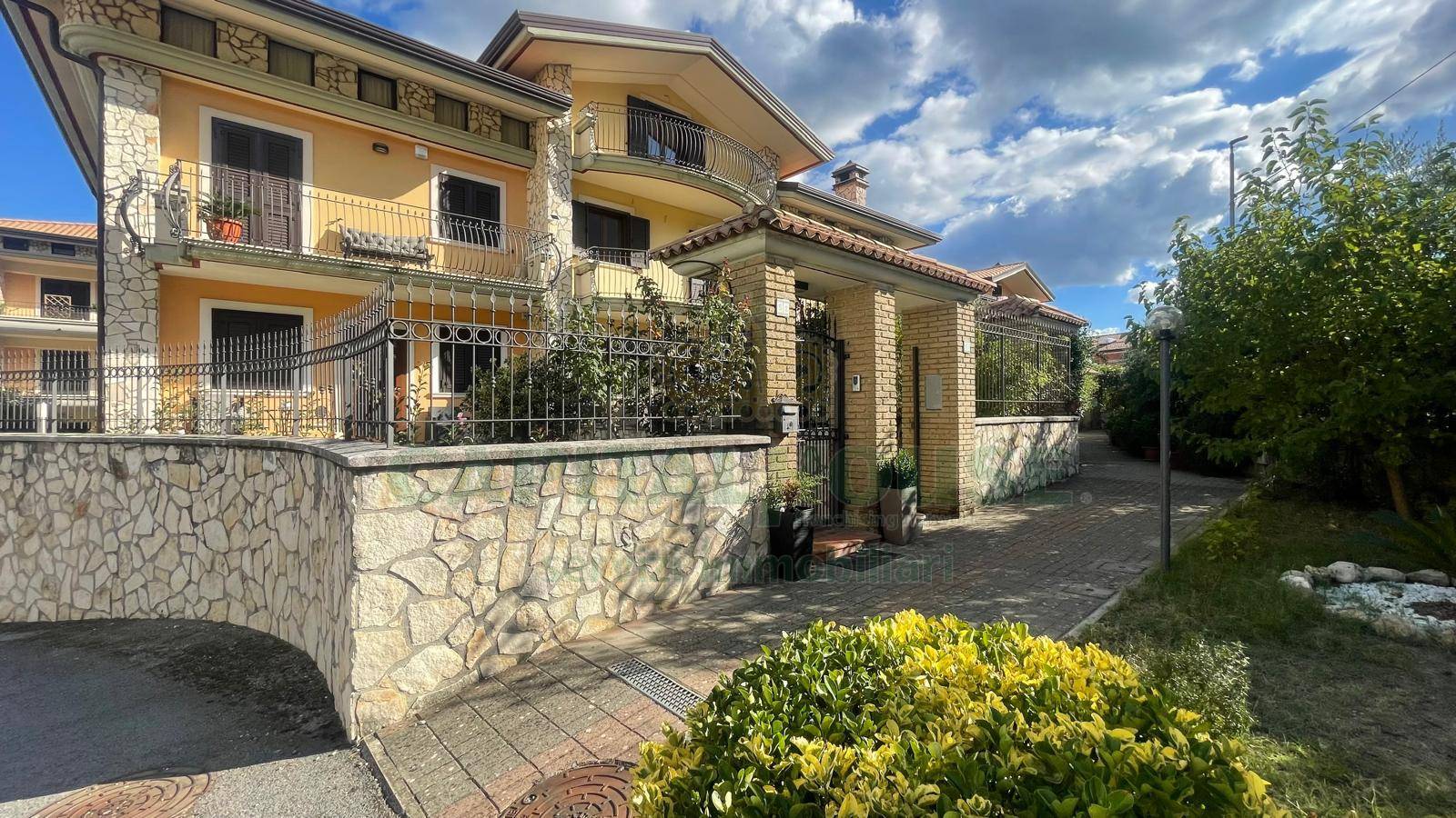 Villette a schiera in vendita a Ospedaletto d'Alpinolo