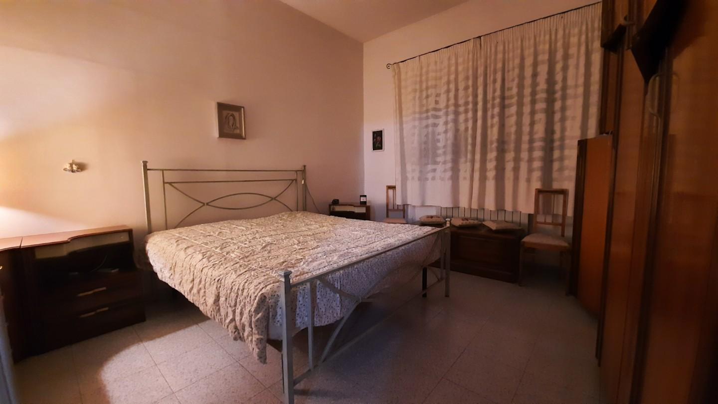 Villa arredata in affitto a Massa