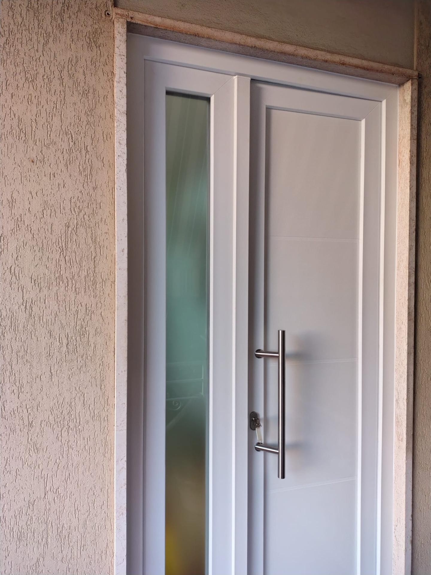 Appartamento arredato in affitto, Massa marina di