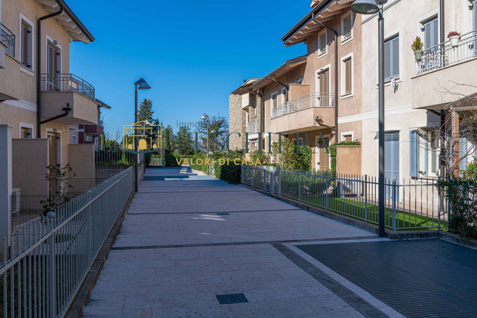 Quadrilocale in vendita a Castelnuovo del Garda