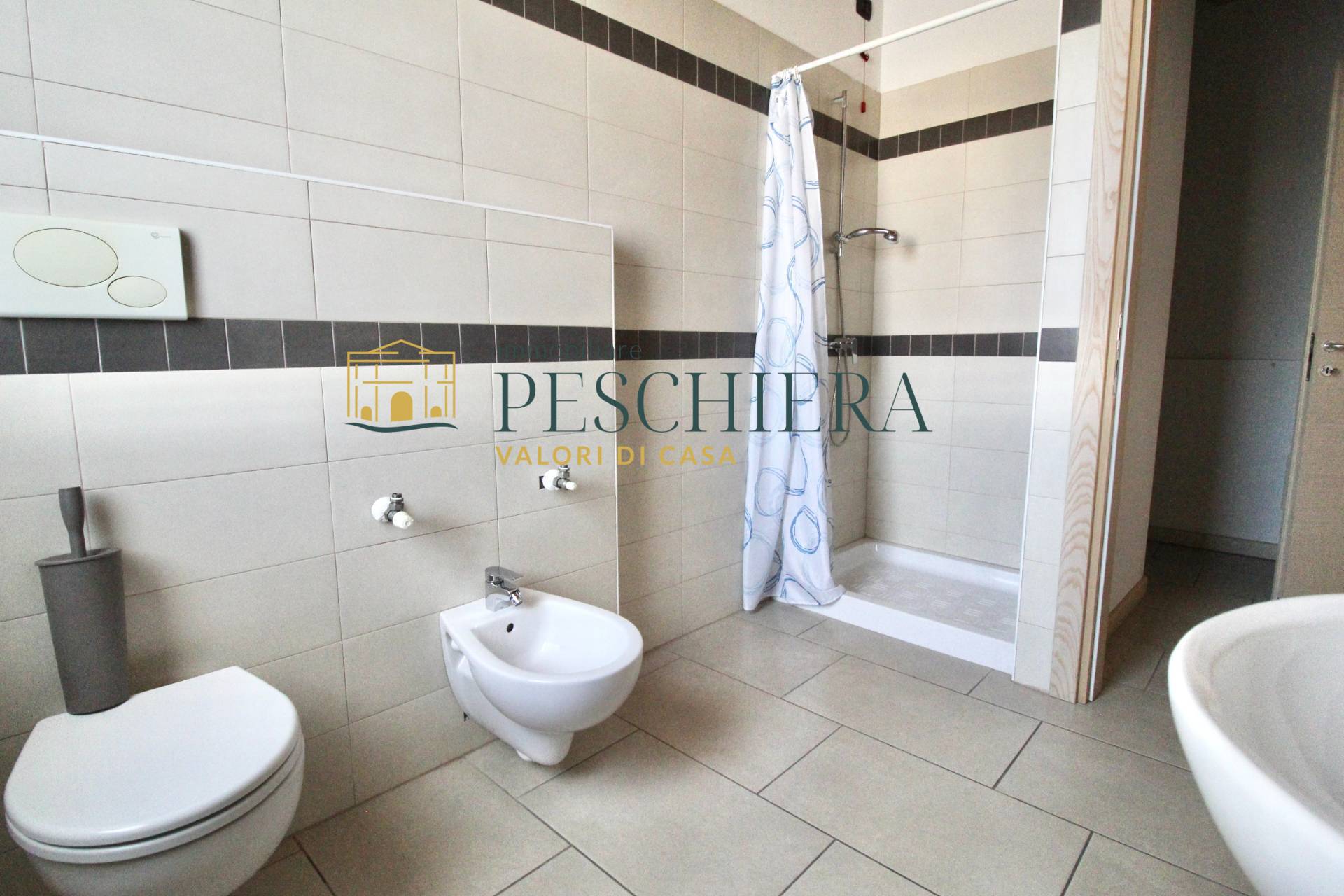 Appartamento in vendita a Valeggio sul Mincio, Generica