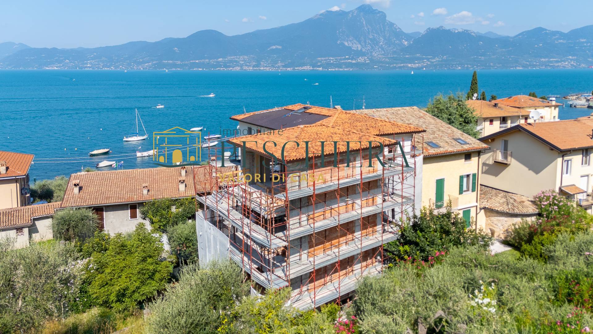 Appartamento in vendita a Torri del Benaco