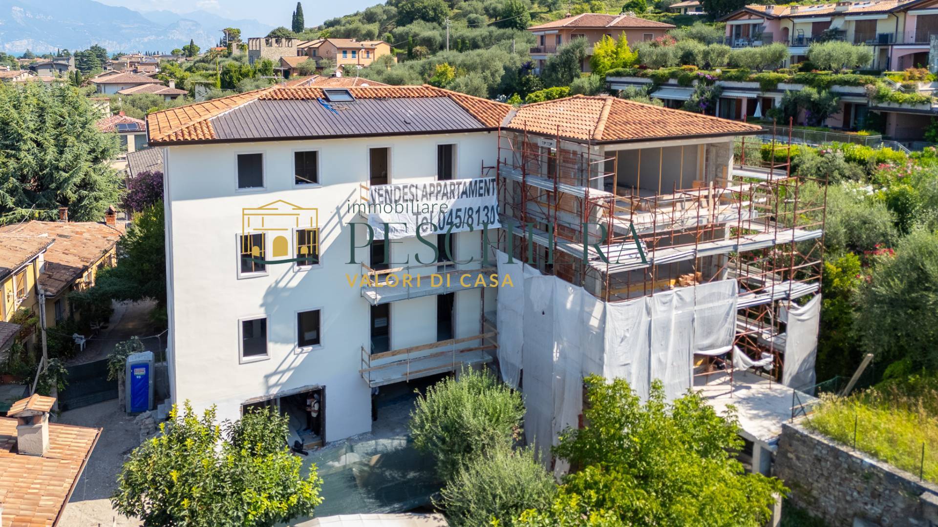 Appartamento in vendita a Torri del Benaco