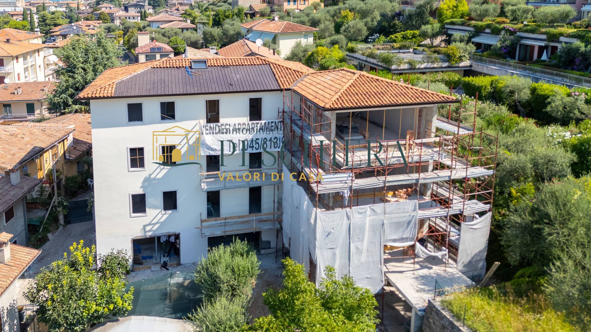 Appartamento in vendita a Torri del Benaco