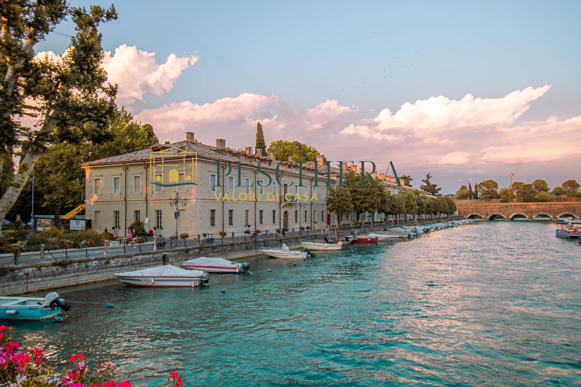 Appartamento in affitto a Peschiera del Garda, Centro storico