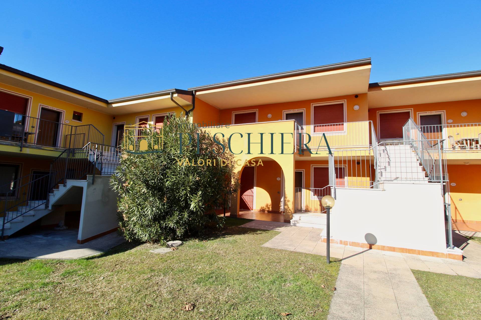 Appartamento in affitto a Peschiera del Garda, Generica