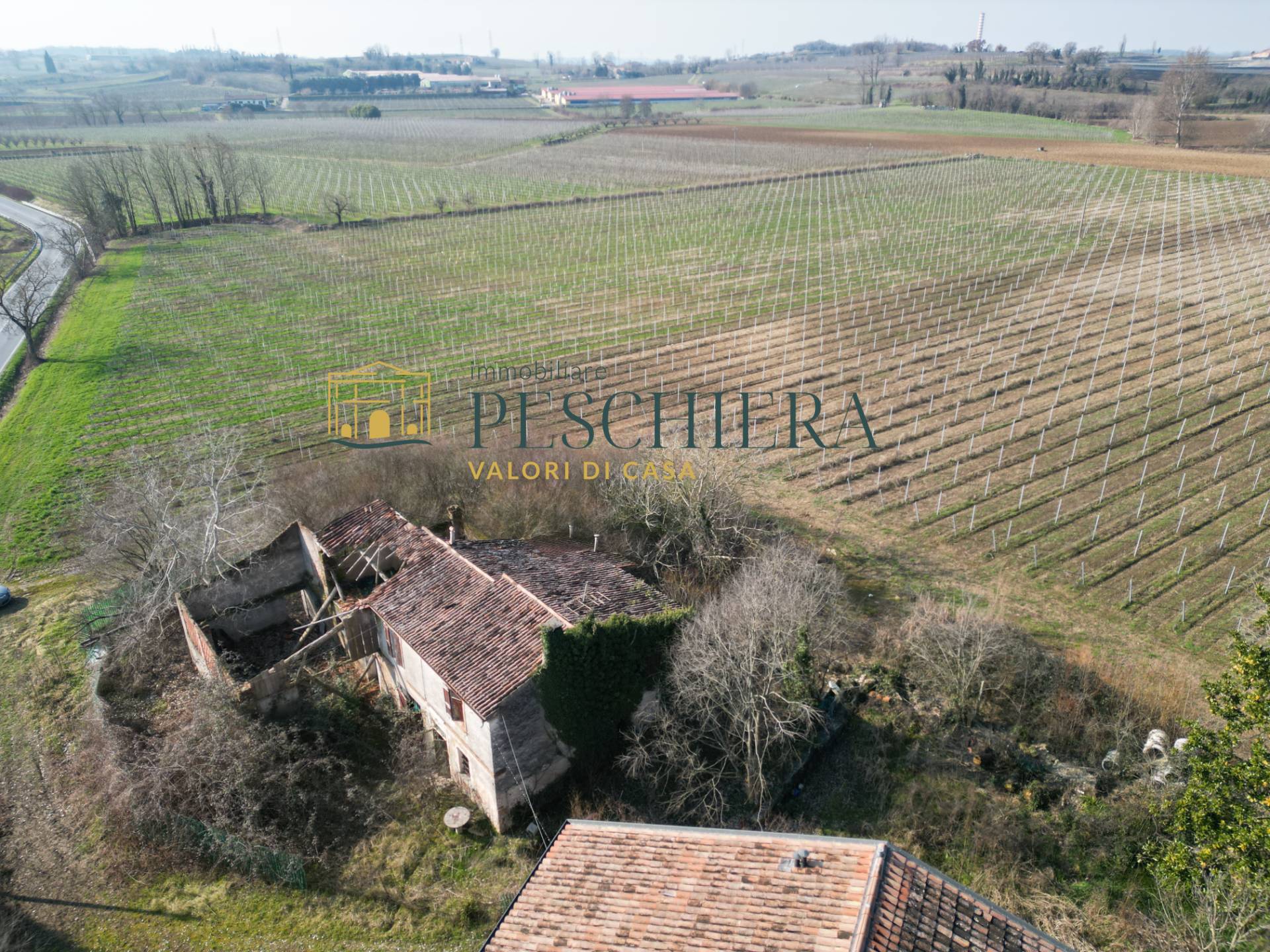 Rustico in vendita a Valeggio sul Mincio, Generica