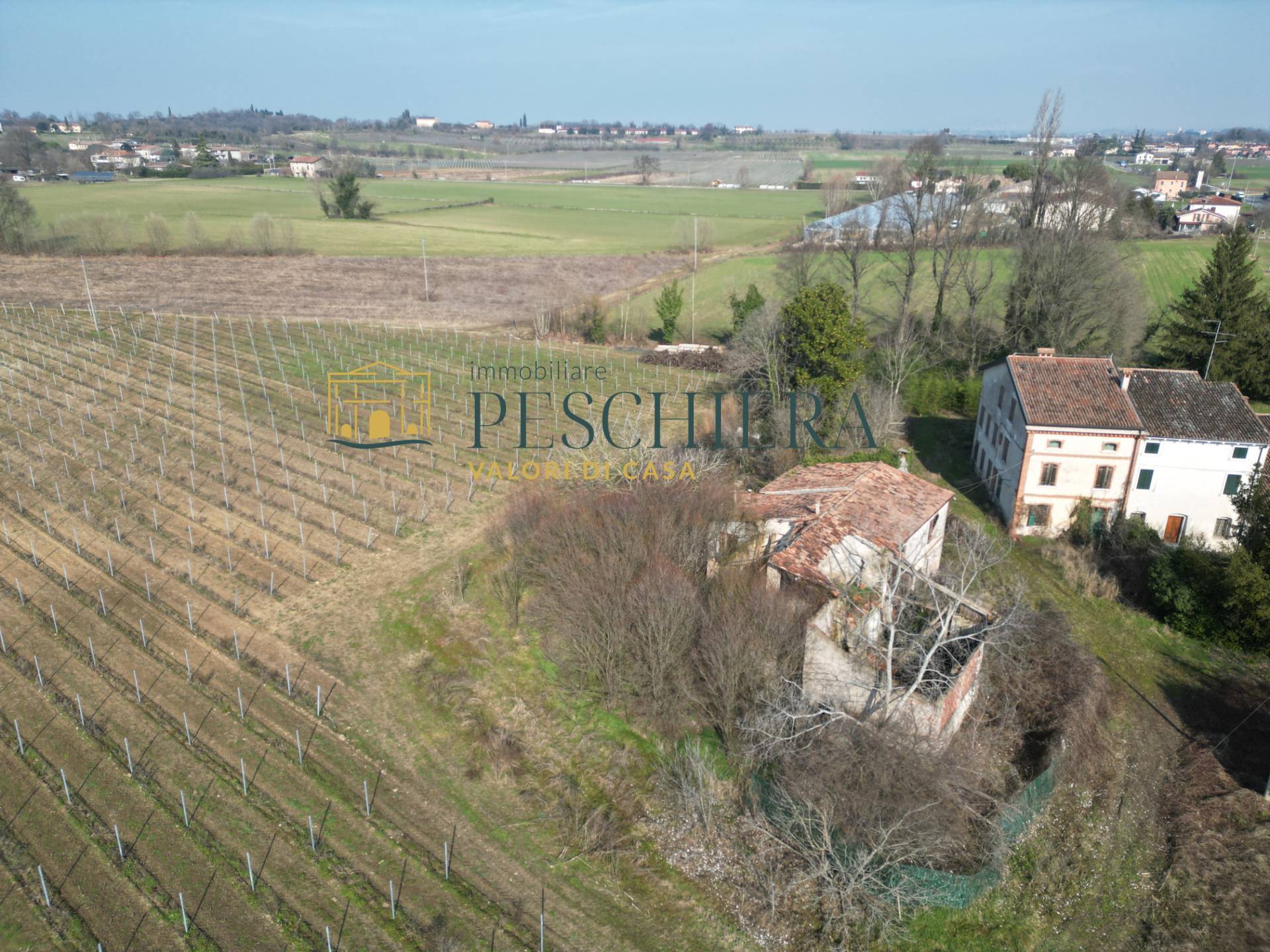 Rustico in vendita a Valeggio sul Mincio, Generica