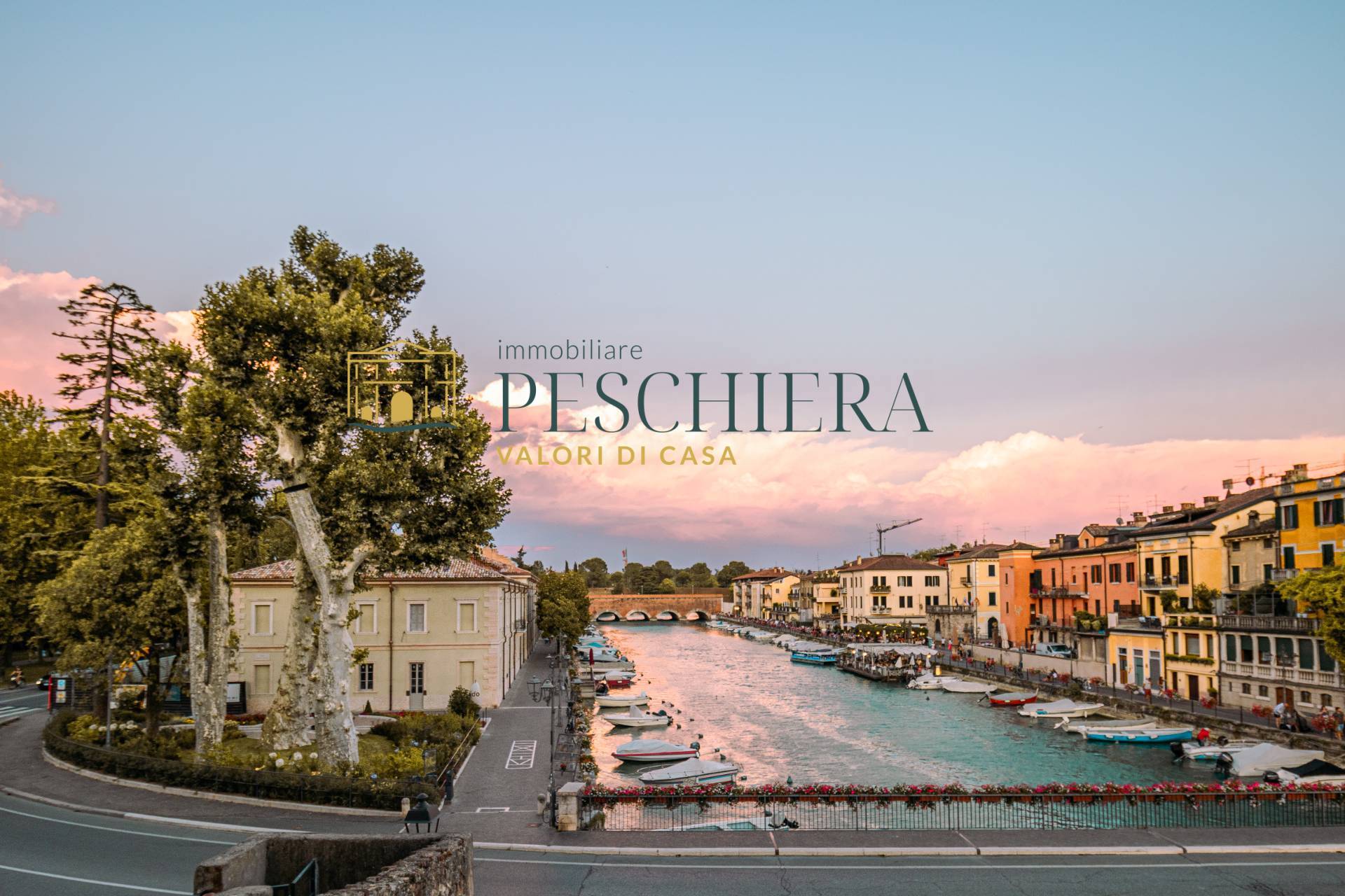 Appartamento in vendita a Peschiera del Garda, Centro storico