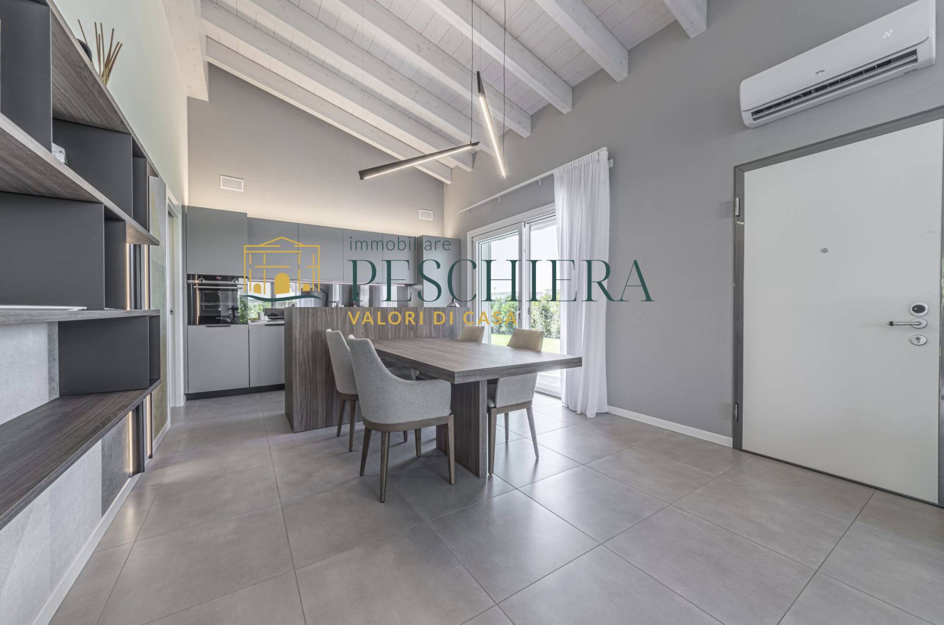 Villa in vendita a Pozzolengo