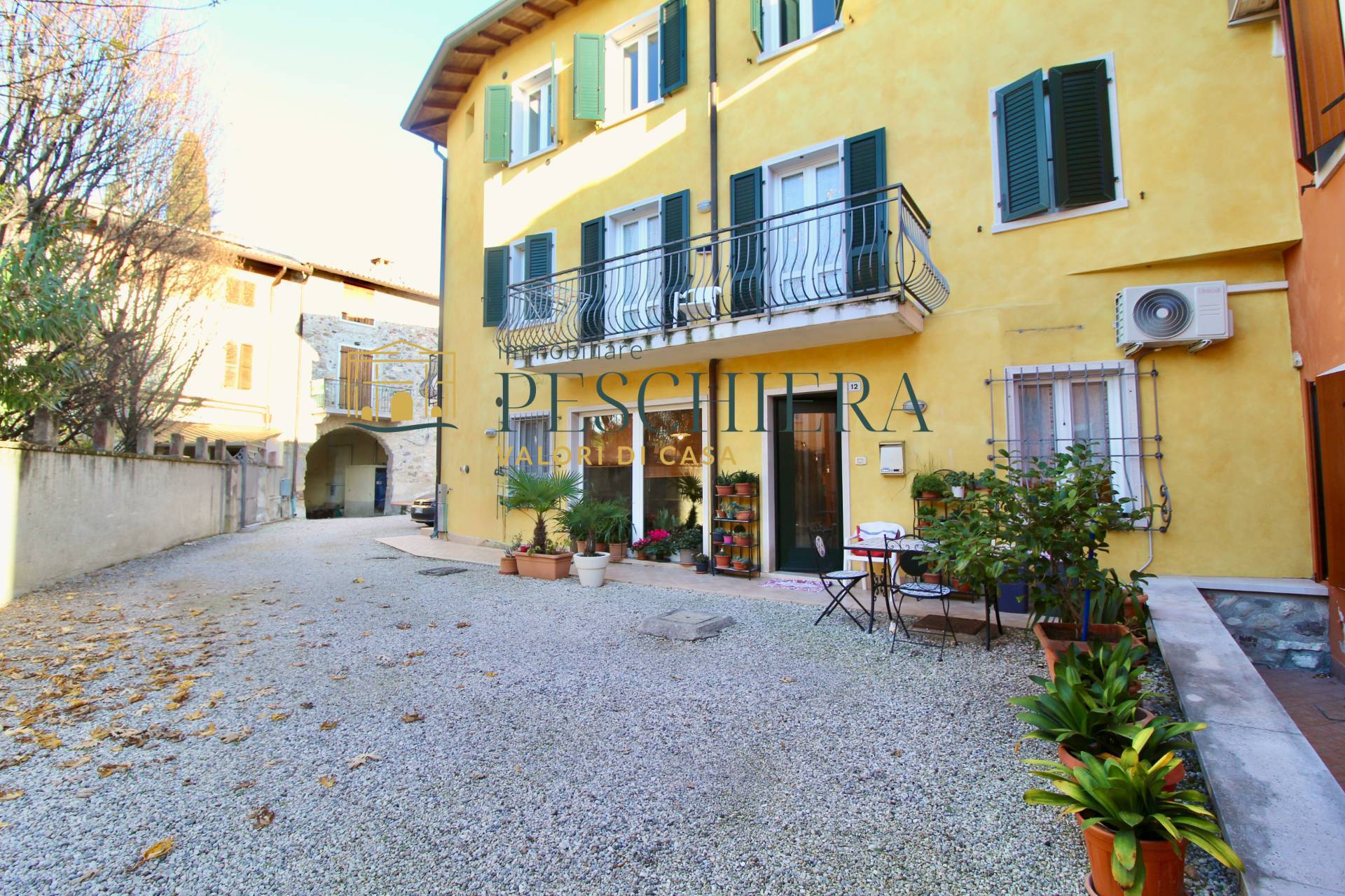 Casa bi/trifamiliare in vendita a Lazise, Generica