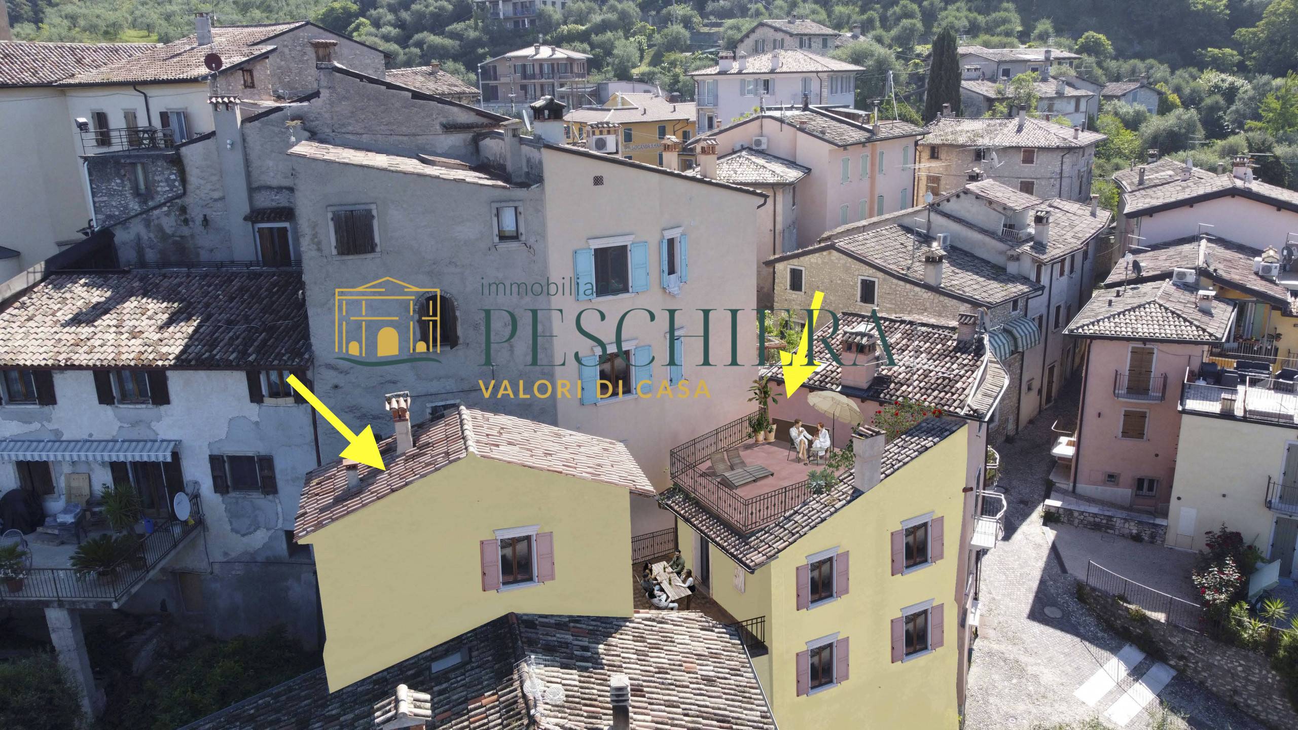 Casa indipendente in vendita a Torri del Benaco, Pai di Sopra