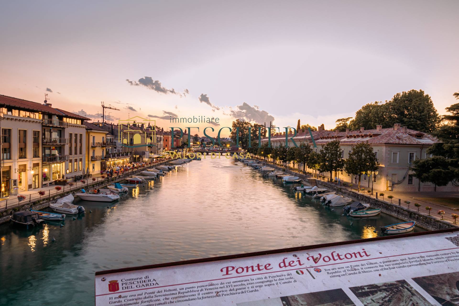 Appartamento in vendita a Peschiera del Garda, Centro storico