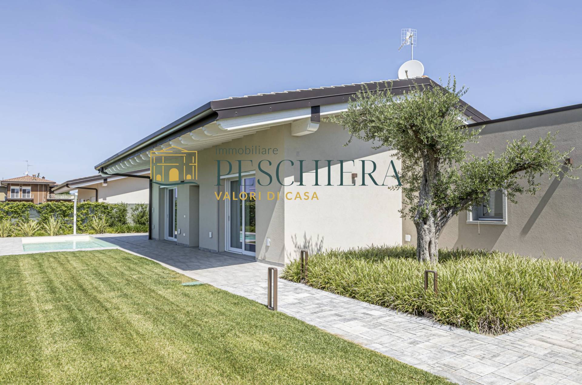 Villa in vendita a Pozzolengo