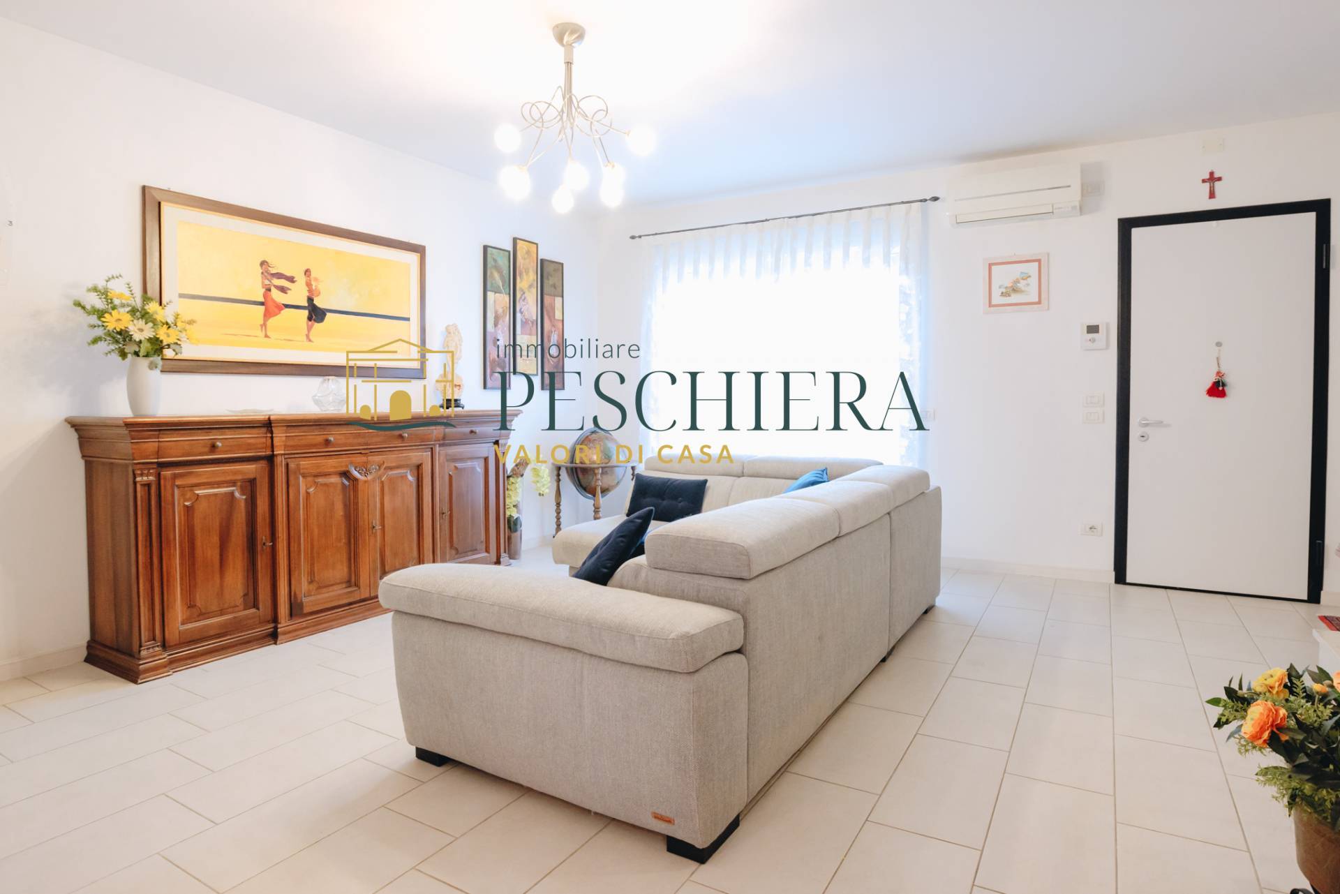 Porzione di villa bifamiliare in vendita a Peschiera del Garda, Forte Laghetto