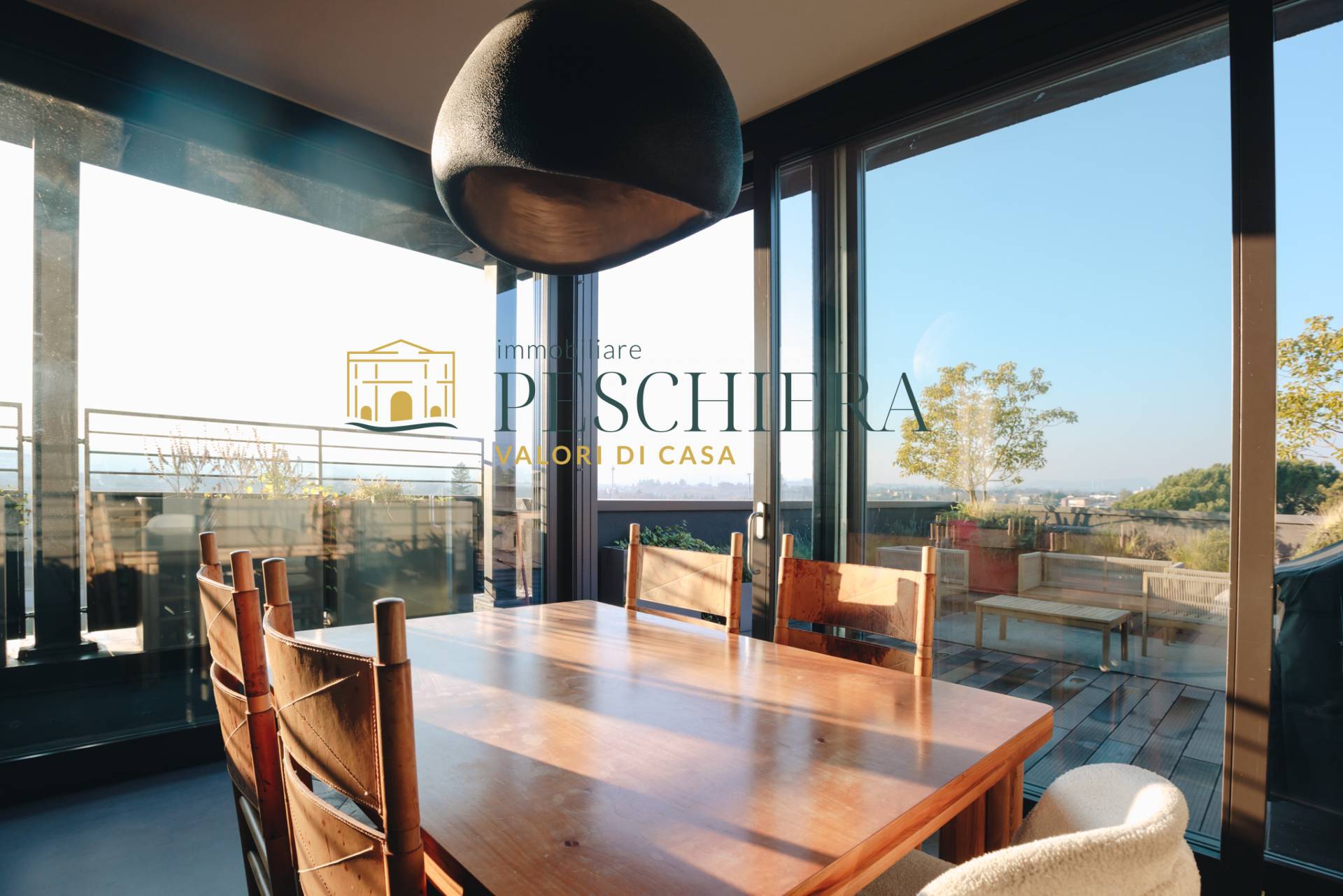 Attico in vendita a Pescantina