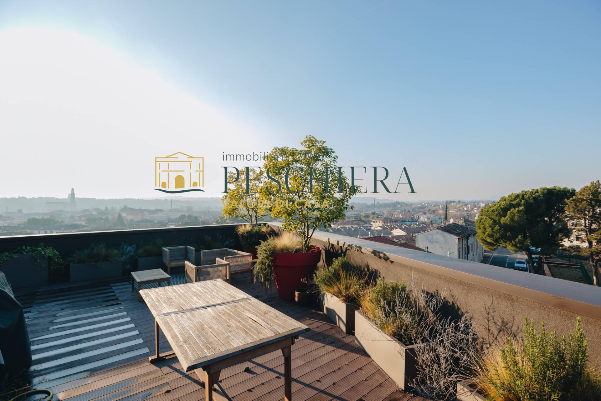 Attico in vendita a Pescantina