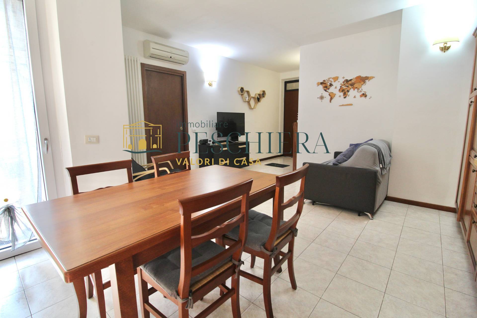 Appartamento in vendita a Valeggio sul Mincio, Generica