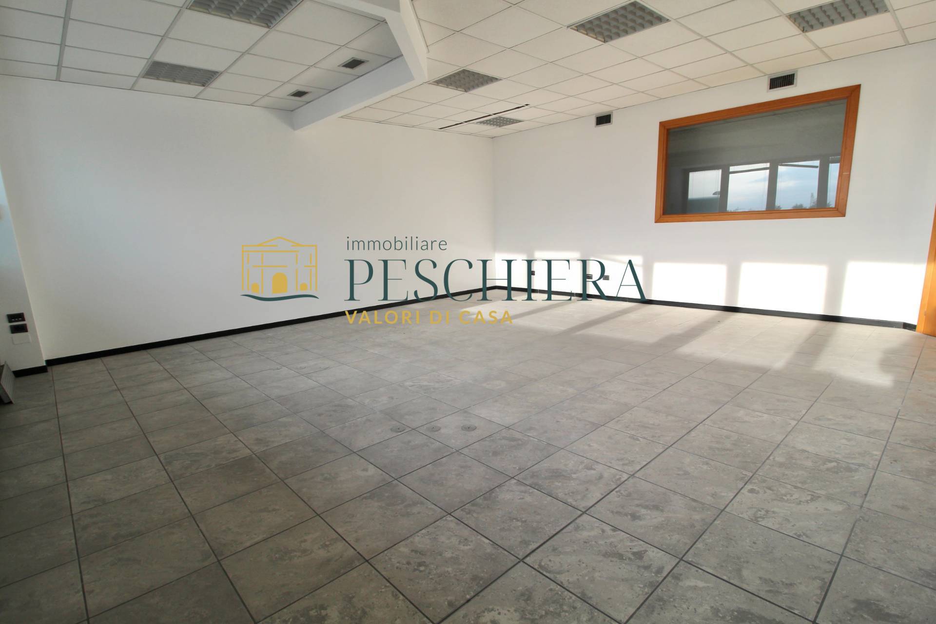 Studio/Ufficio in vendita a Villafranca di Verona