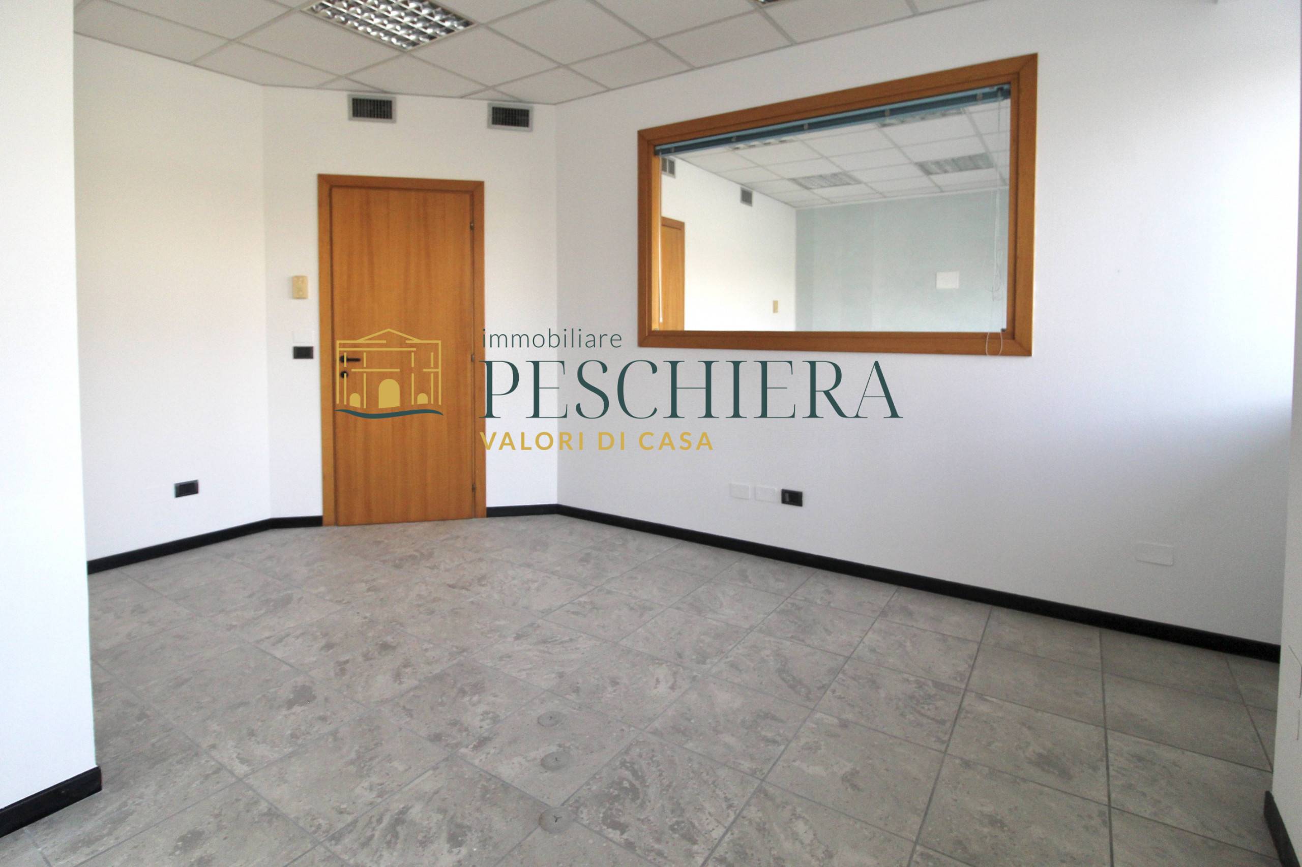Studio/Ufficio in vendita a Villafranca di Verona